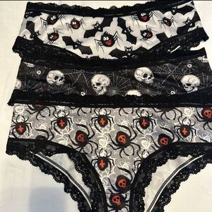 Morvia 3pk lace trim Skater goth Skater Emo panties M Skulls Spiders, Web & Bats